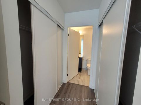 Photo 9 at 806 - 138 Downes Street, Waterfront Communities C8, Toronto
