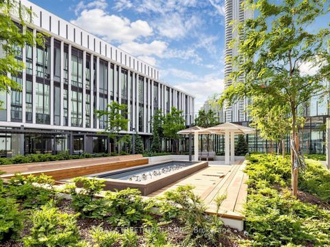 Photo 16 at 806 - 138 Downes Street, Waterfront Communities C8, Toronto