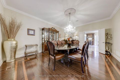 Photo 5 at 38 Misty Crescent, Don Mills, Toronto