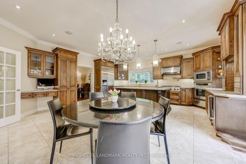 Photo 6 at 38 Misty Crescent, Don Mills, Toronto