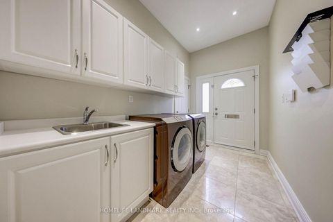 Photo 11 at 38 Misty Crescent, Don Mills, Toronto