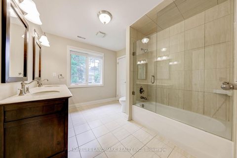Photo 19 at 38 Misty Crescent, Don Mills, Toronto