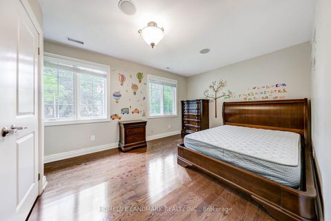 Photo 20 at 38 Misty Crescent, Don Mills, Toronto