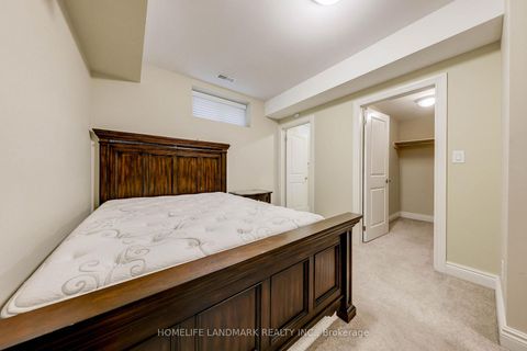 Photo 33 at 38 Misty Crescent, Don Mills, Toronto