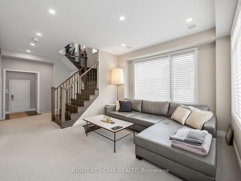 Photo 17 at 88 Crimson Forest Drive, Patterson, Vaughan
