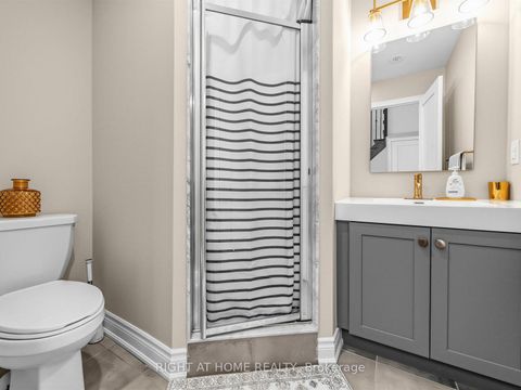 Photo 21 at 88 Crimson Forest Drive, Patterson, Vaughan