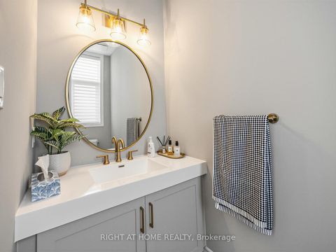 Photo 25 at 88 Crimson Forest Drive, Patterson, Vaughan