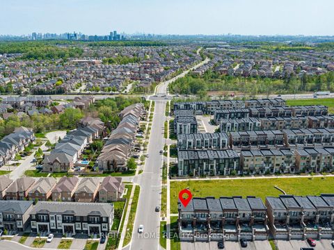 Photo 35 at 88 Crimson Forest Drive, Patterson, Vaughan