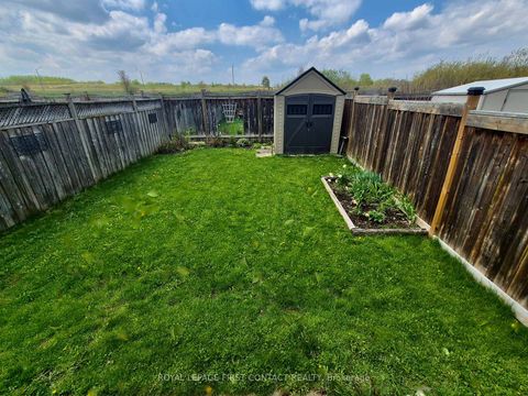 Photo 4 at 1768 Lamstone Street, Alcona, Innisfil