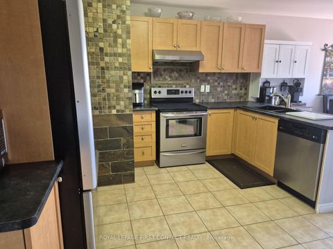 Photo 6 at 1768 Lamstone Street, Alcona, Innisfil
