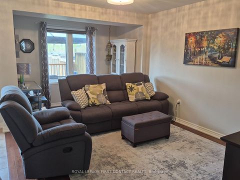 Photo 9 at 1768 Lamstone Street, Alcona, Innisfil