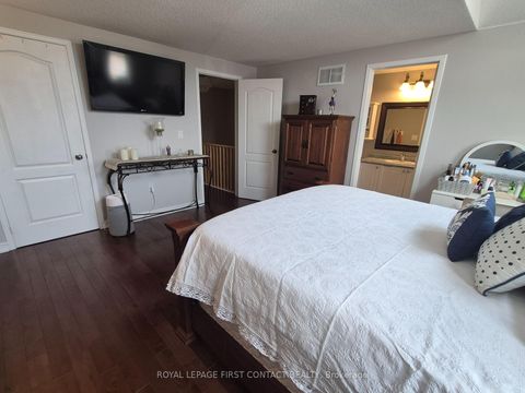 Photo 15 at 1768 Lamstone Street, Alcona, Innisfil