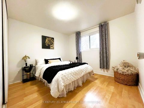 Photo 15 at 154 Freshmeadow Drive, Hillcrest Village, Toronto