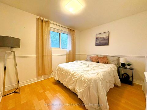 Photo 16 at 154 Freshmeadow Drive, Hillcrest Village, Toronto