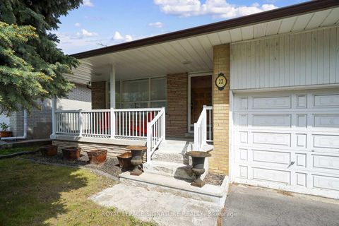 Photo 1 at 22 Hamptonbrook Drive, Richview, Toronto