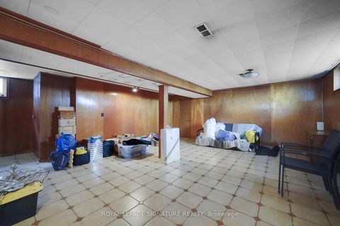Photo 20 at 22 Hamptonbrook Drive, Richview, Toronto