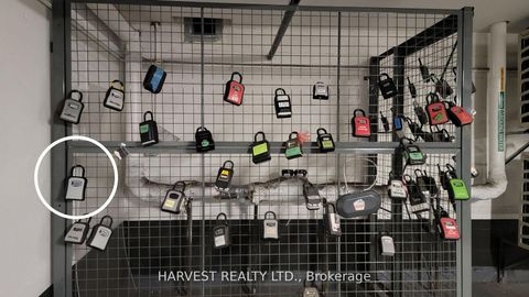 Photo 16 at 102 - 188 fairview mall Drive, Don Valley Village, Toronto