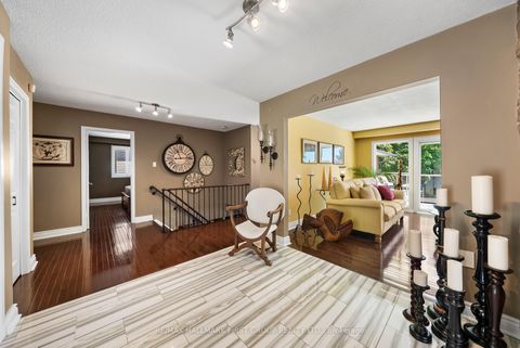Photo 3 at 1889 APPLEVIEW Road, Dunbarton, Pickering
