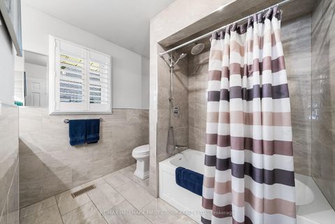 Photo 27 at 1889 APPLEVIEW Road, Dunbarton, Pickering