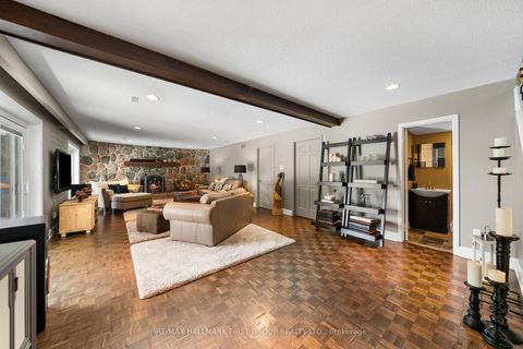 Photo 29 at 1889 APPLEVIEW Road, Dunbarton, Pickering