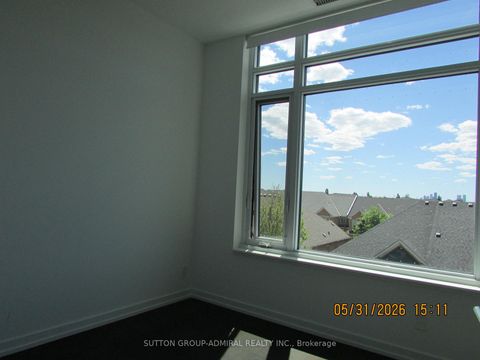 Photo 12 at 414 - 8 Beverley Glen Boulevard, Beverley Glen, Vaughan