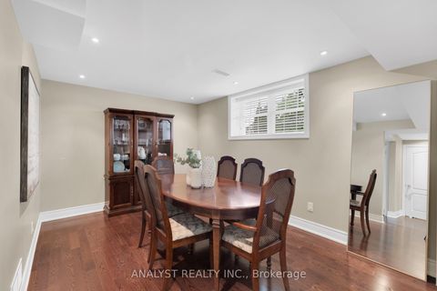 Photo 23 at 10 Sevilla Boulevard, Kleinburg, Vaughan