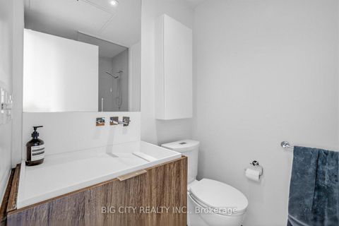Photo 13 at 4406 - 101 Charles Street E, Yonge Corridor, Toronto