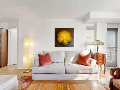 Photo 6 at 336 - 650 Lawrence Avenue W, Lawrence, Toronto