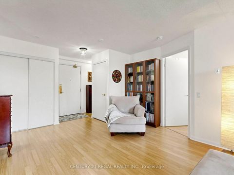 Photo 10 at 336 - 650 Lawrence Avenue W, Lawrence, Toronto