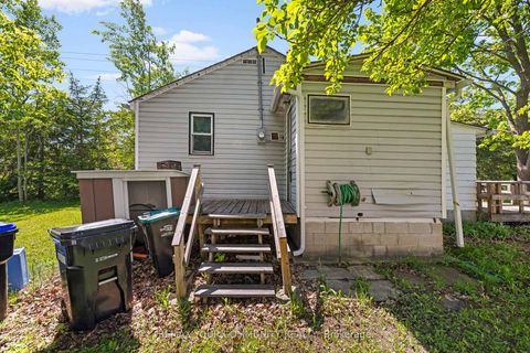Photo 2 at 943 Helen Street, Alcona, Innisfil