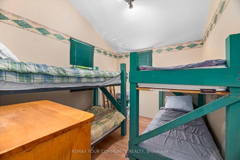 Photo 24 at 943 Helen Street, Alcona, Innisfil