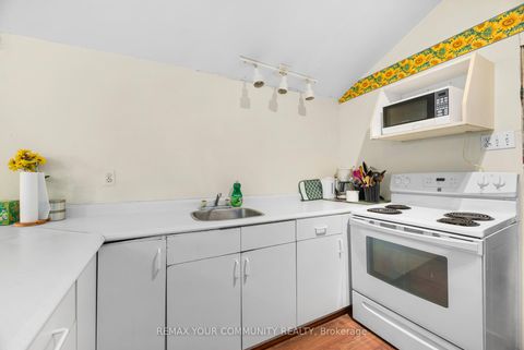 Photo 25 at 943 Helen Street, Alcona, Innisfil