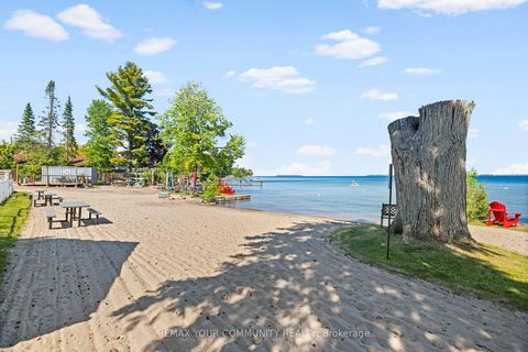 Photo 31 at 943 Helen Street, Alcona, Innisfil