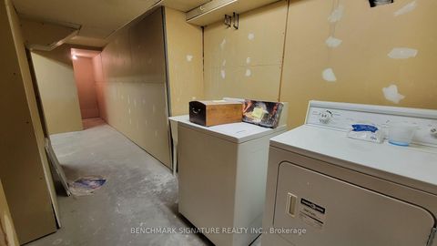 Photo 32 at 35 Wintermute Boulevard, Steeles, Toronto