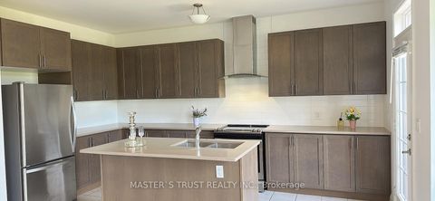 Photo 7 at 102 Frank Kelly Drive, Holland Landing, East Gwillimbury