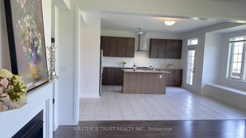 Photo 14 at 102 Frank Kelly Drive, Holland Landing, East Gwillimbury