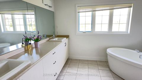 Photo 24 at 102 Frank Kelly Drive, Holland Landing, East Gwillimbury