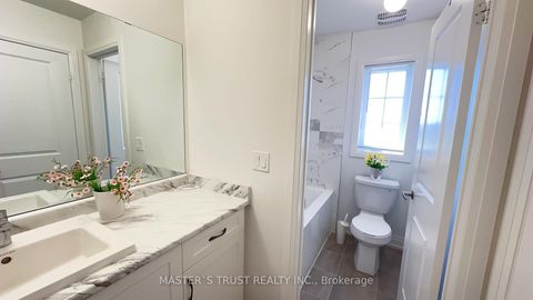 Photo 33 at 102 Frank Kelly Drive, Holland Landing, East Gwillimbury