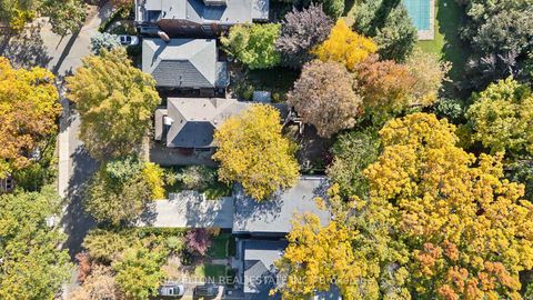 Photo 6 at 16 Wells Hill Avenue, Casa Loma, Toronto