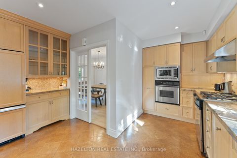Photo 19 at 16 Wells Hill Avenue, Casa Loma, Toronto