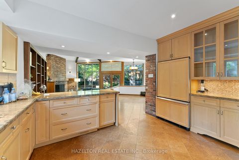 Photo 20 at 16 Wells Hill Avenue, Casa Loma, Toronto