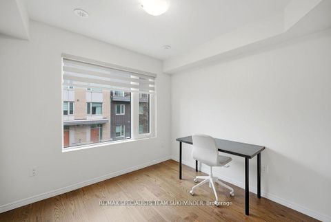 Photo 20 at 25 - 18 Applewood Lane, Etobicoke West Mall, Toronto