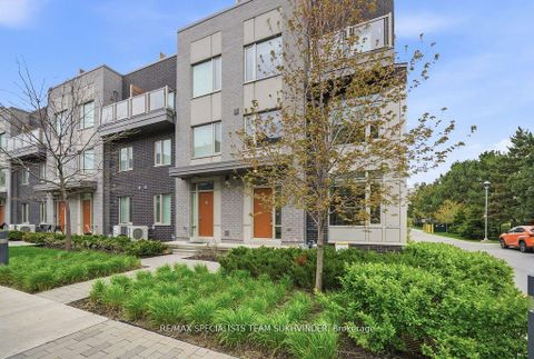 Photo 34 at 25 - 18 Applewood Lane, Etobicoke West Mall, Toronto