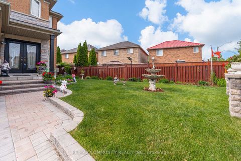 Photo 2 at 96 Cindy Nicholas Drive, Morningside, Toronto