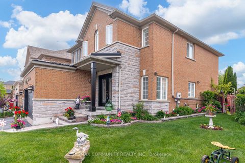 Photo 3 at 96 Cindy Nicholas Drive, Morningside, Toronto