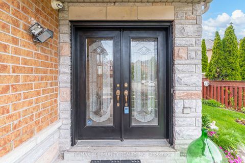 Photo 5 at 96 Cindy Nicholas Drive, Morningside, Toronto