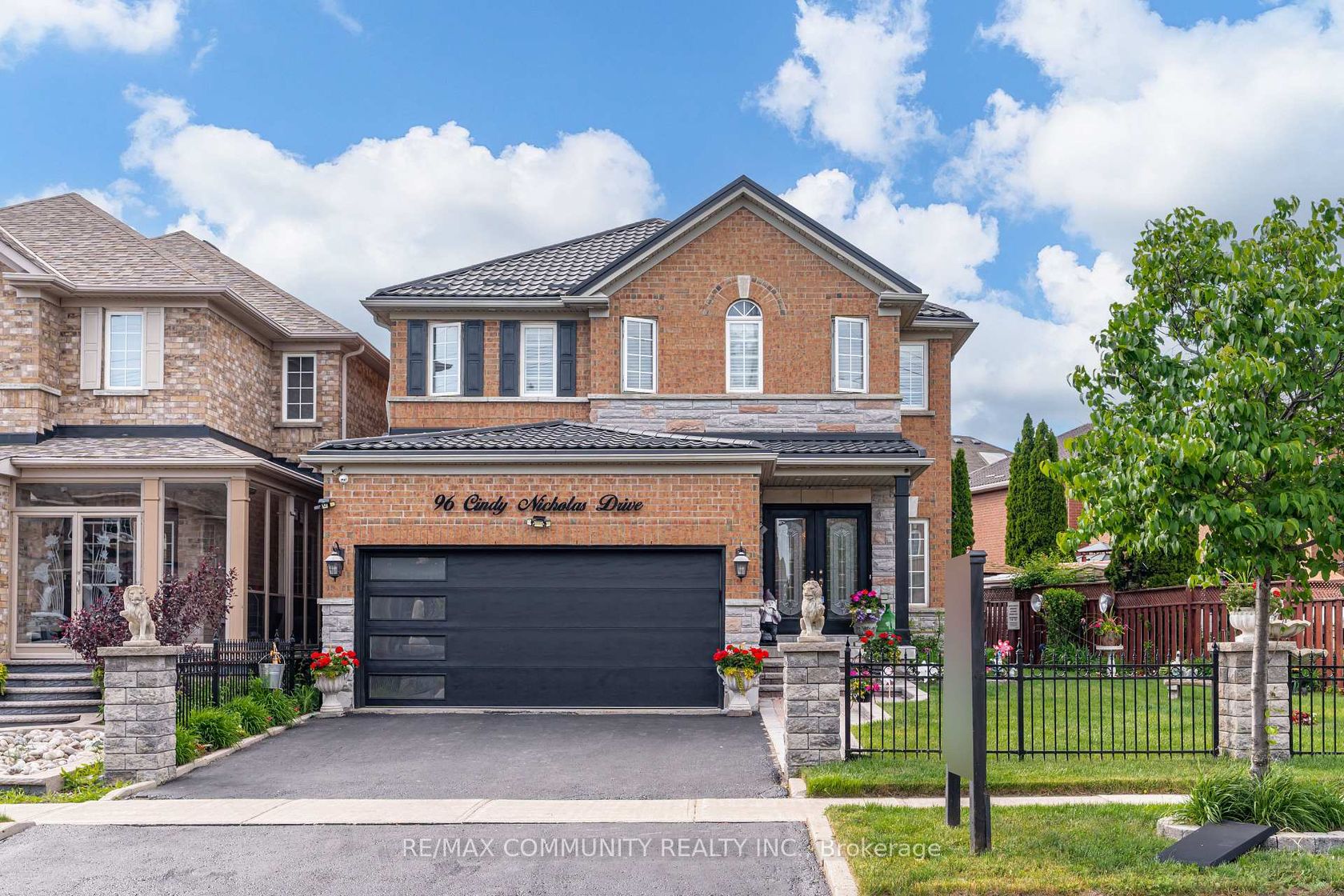 96 Cindy Nicholas Drive, Morningside, Toronto photo number 2