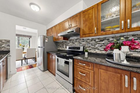 Photo 13 at 57 Springhouse Square, Steeles, Toronto