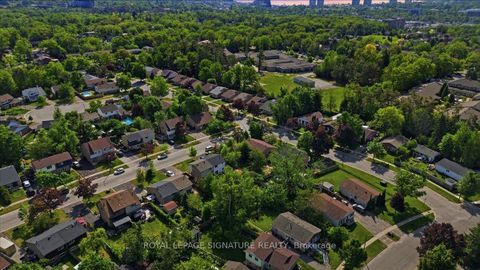 Photo 43 at 54 Scott Crescent, Letitia Heights, Barrie