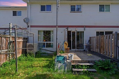 Photo 46 at 54 Scott Crescent, Letitia Heights, Barrie